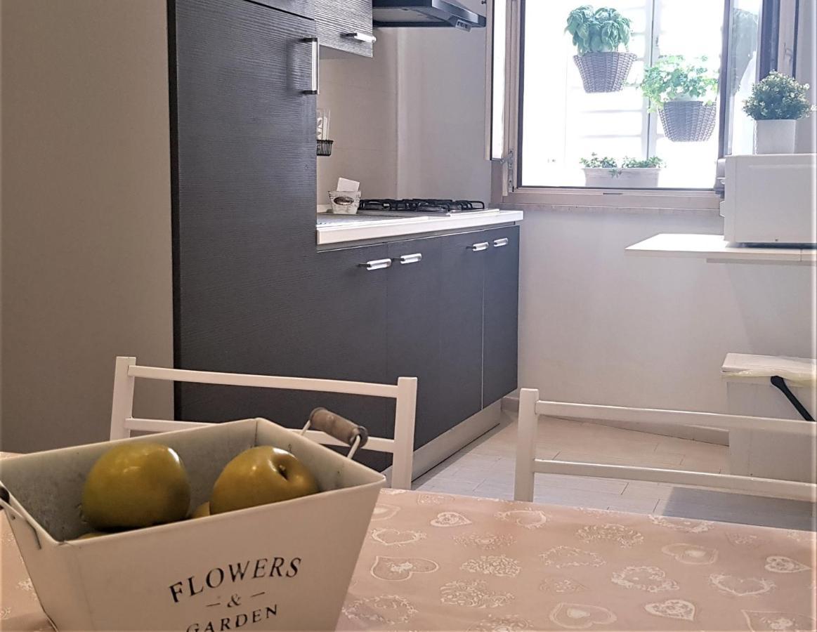 Appartamenti E Camere Silva Trapani Exteriör bild