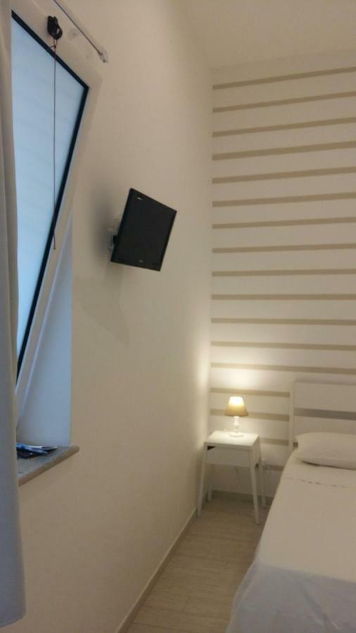 Appartamenti E Camere Silva Trapani Exteriör bild