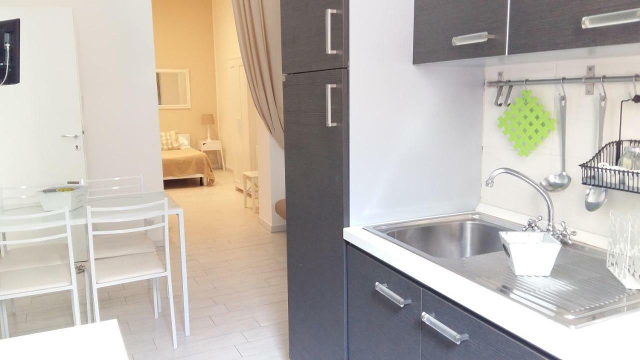 Appartamenti E Camere Silva Trapani Exteriör bild